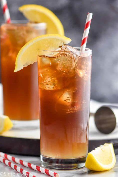 The Potent Pleasure of Long Island Iced Tea: A Cocktail Classic